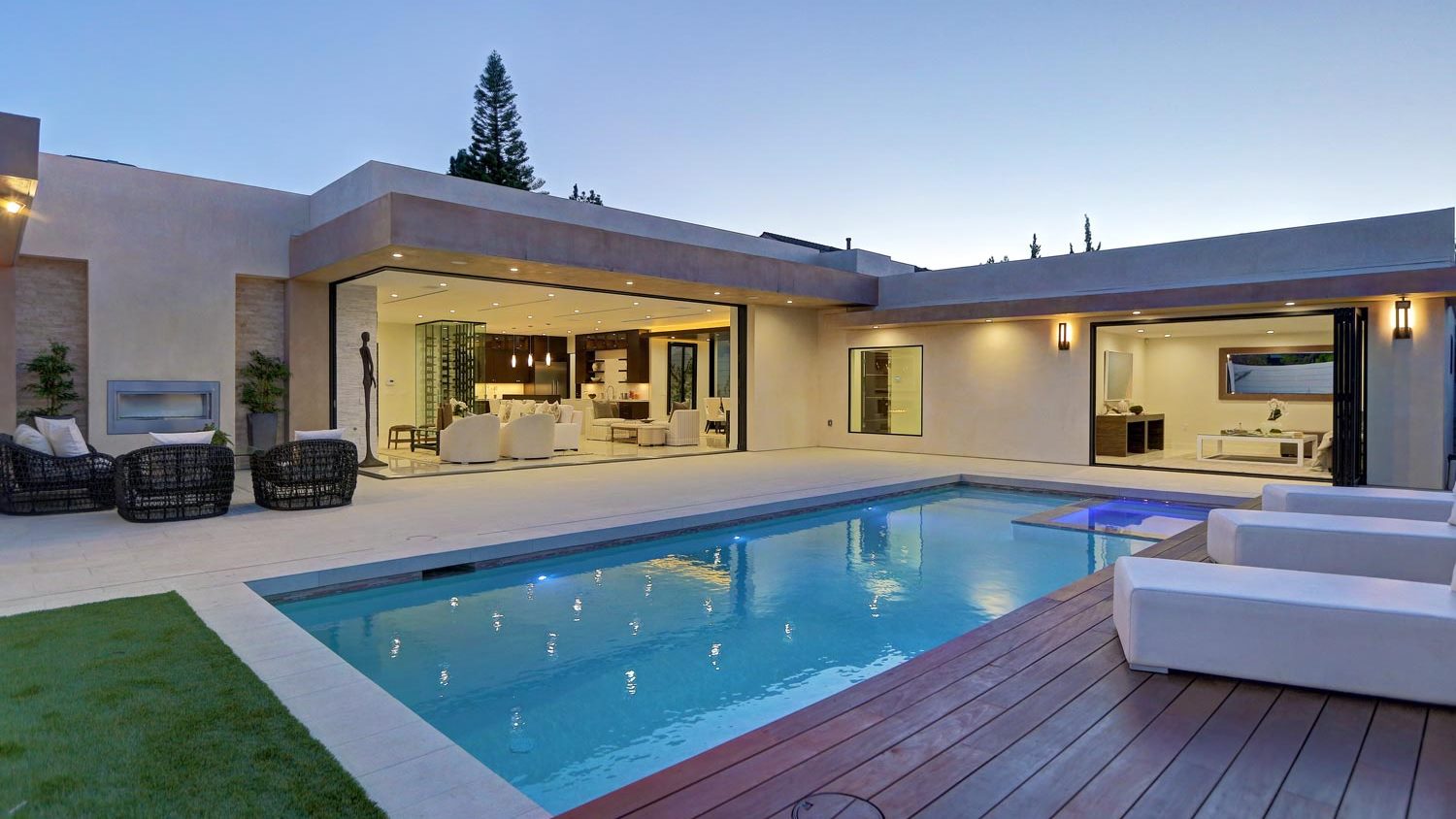 L.A Home (5bd, 6ba)