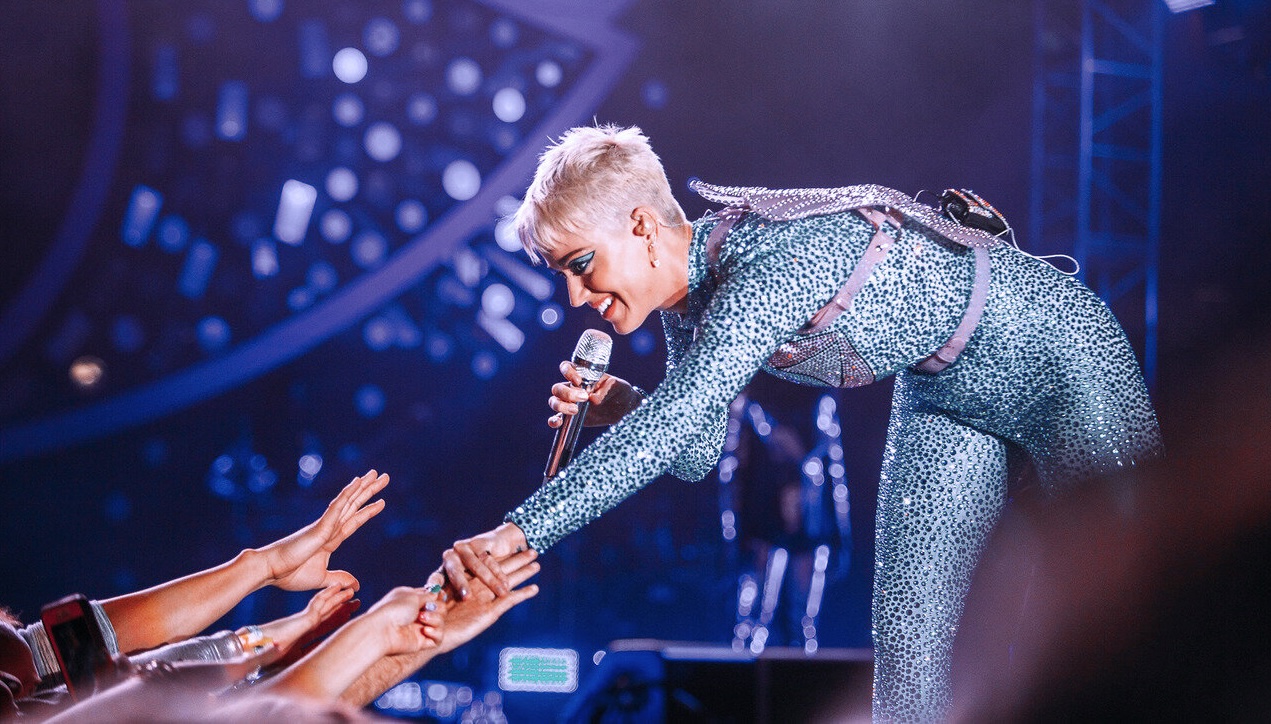 Private Concert with ANY Super Star